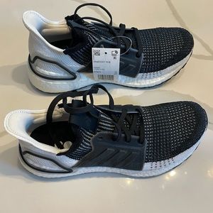 Women Adidas Ultraboost 19 size 7 Brand New